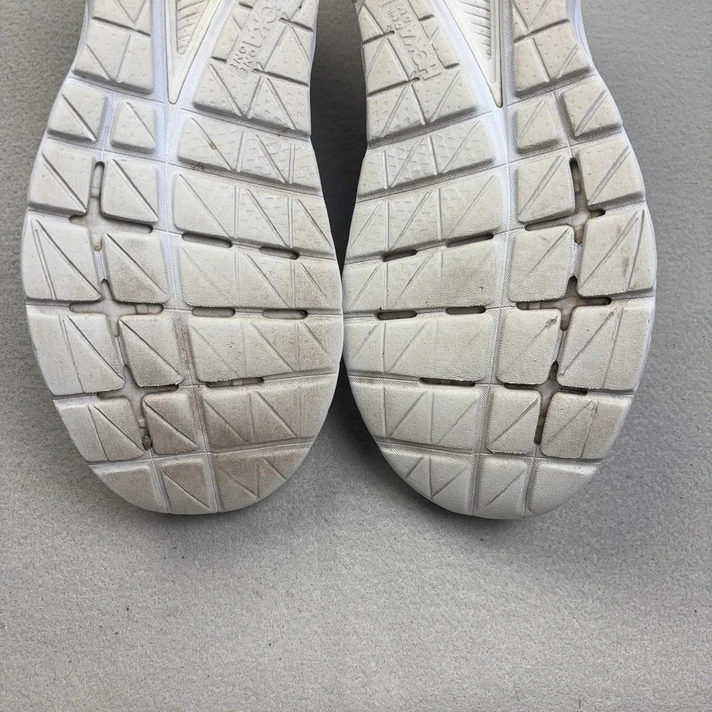 Hoka One One pre owned